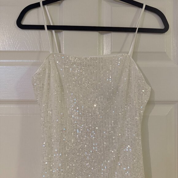 White Sequin Feather Mini Dress – Size Medium - Picture 2 of 5